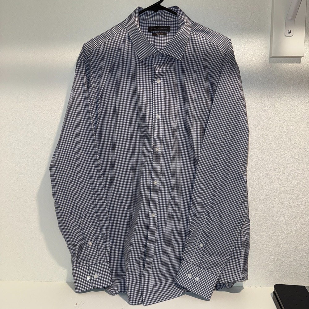 Tommy Hilfiger Slim Fit Blue White Check Dress Shirt Men's XL 17.5 34/35 Cotton